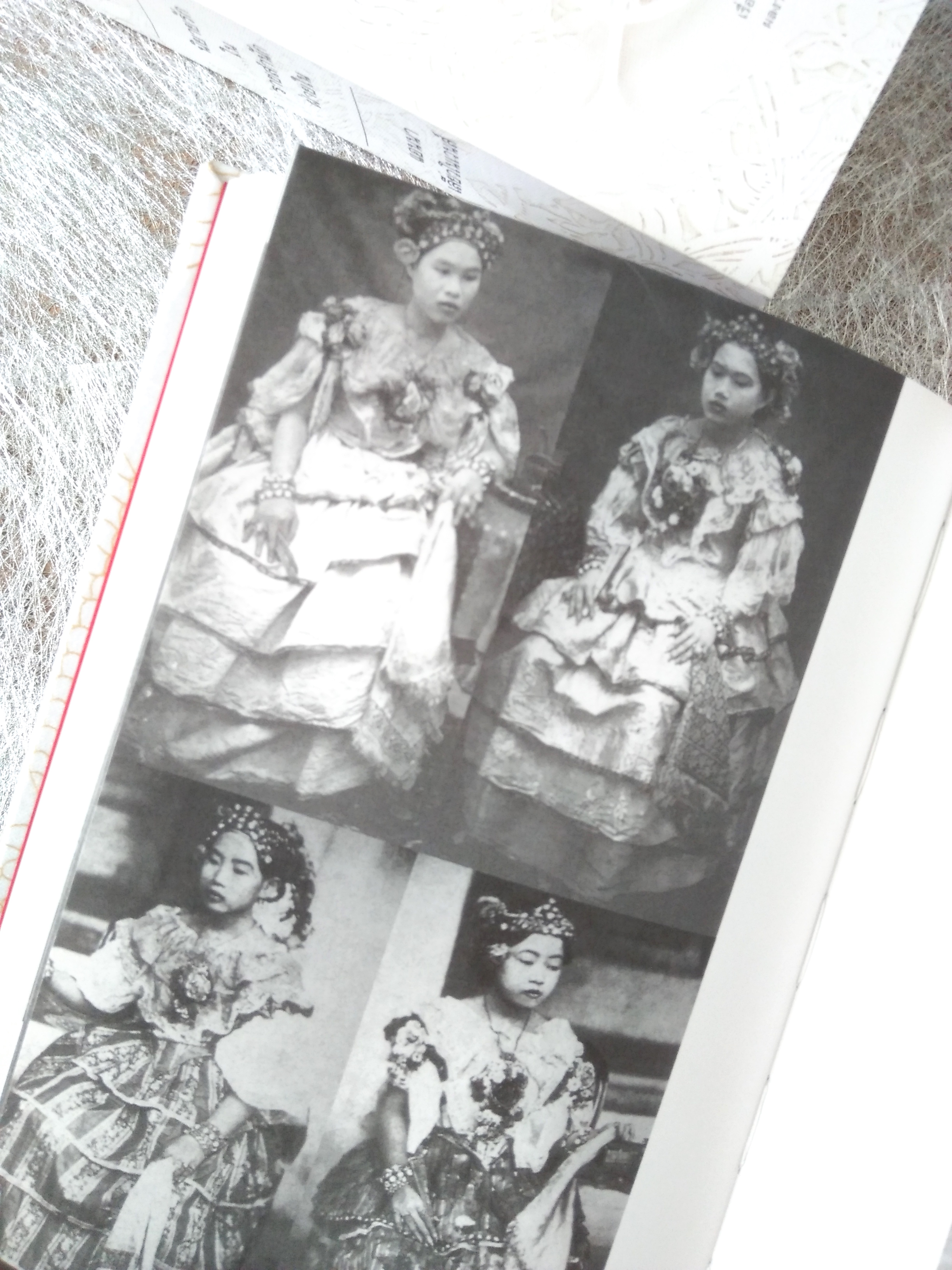 the romance of the harem book_thai version_Yodchat Bupasiri_collagecanto10