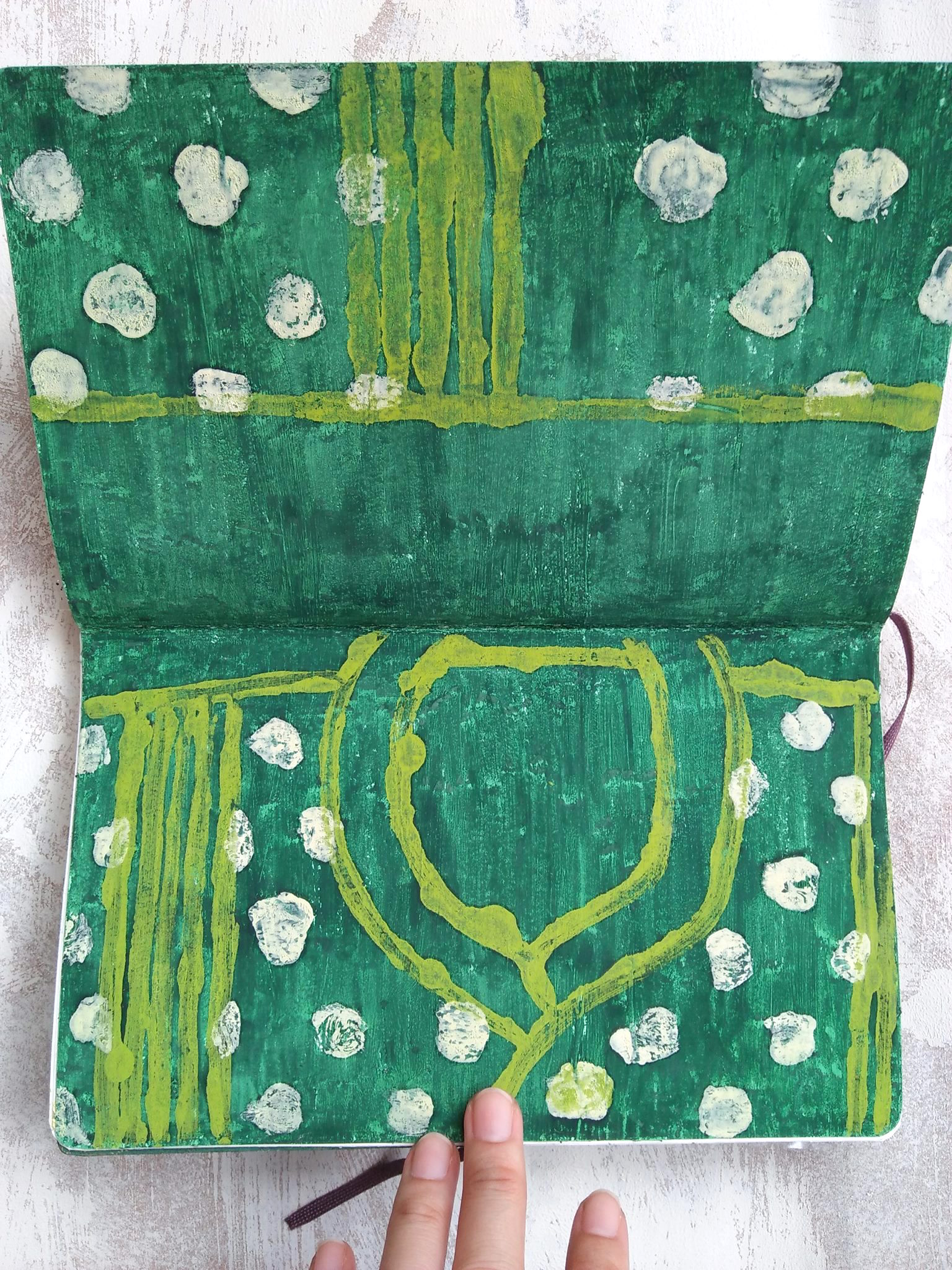 set1_zine_yodchattinyline_moleskine_aday31