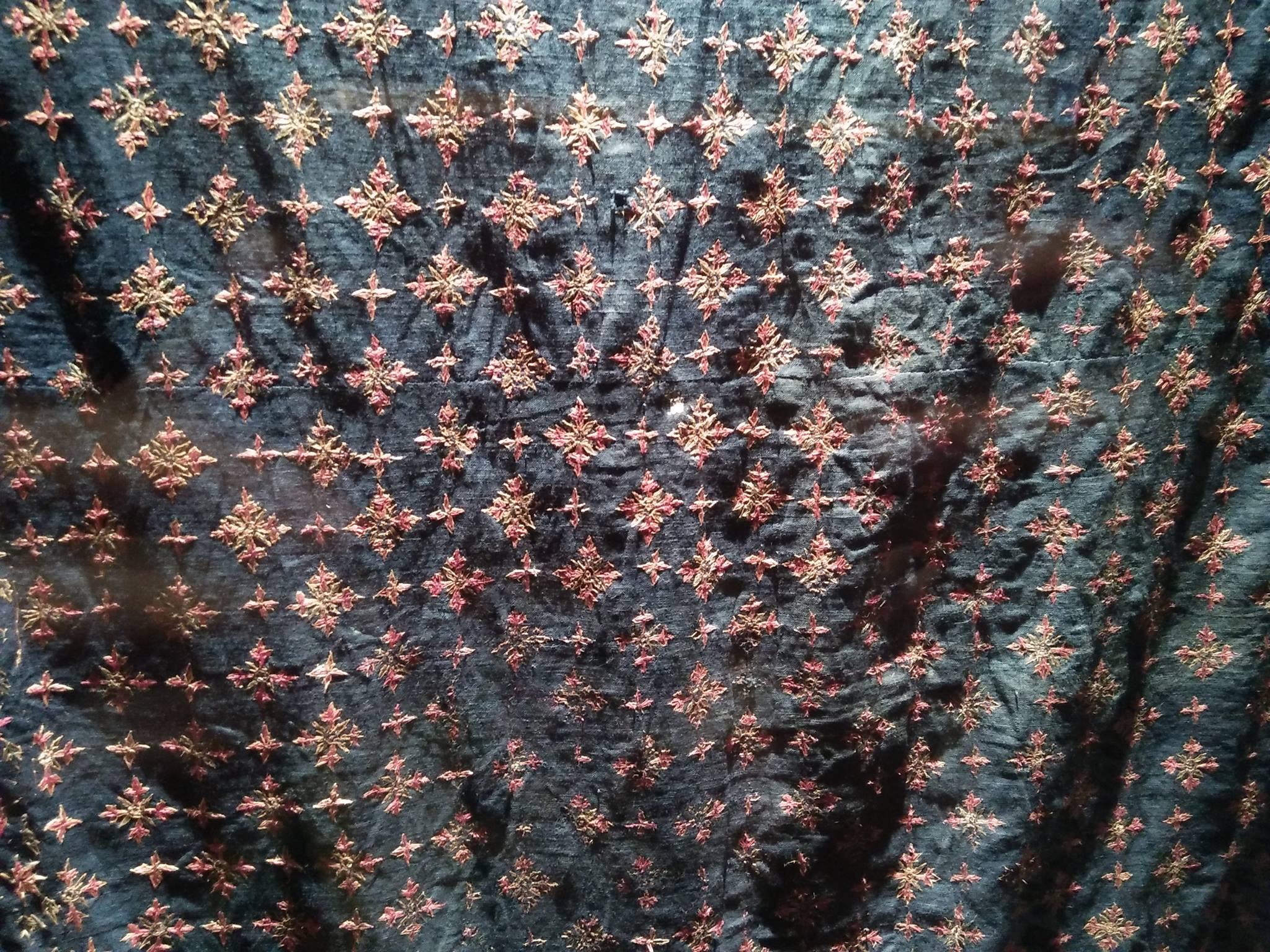 Pha Saphak with Silk Embroidery1